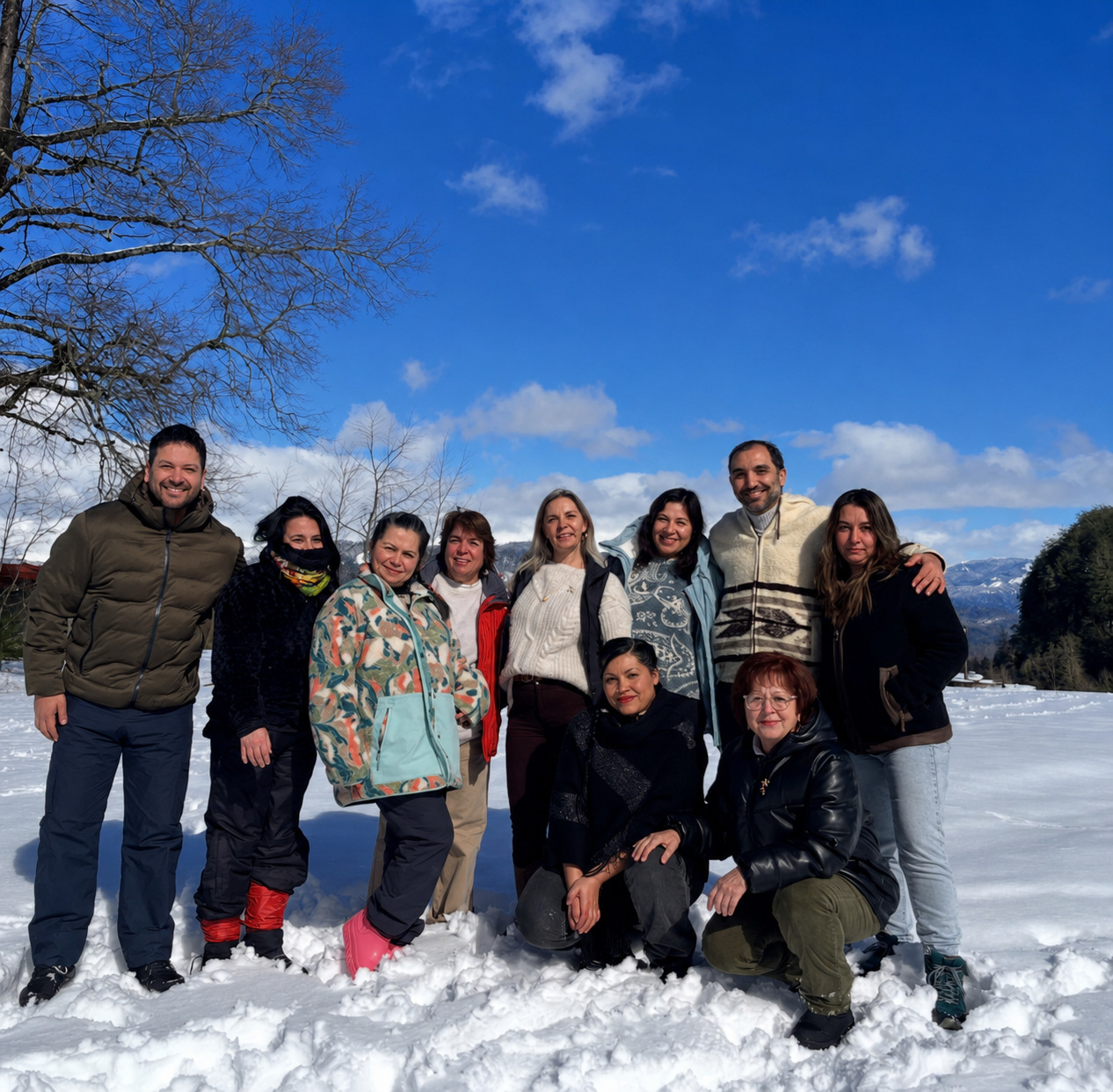 Grupo del Diplomado de Especialización reunido en la nieve